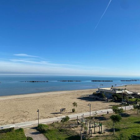 Mazzarosa Residence Roseto Degli Abruzzi Εξωτερικό φωτογραφία