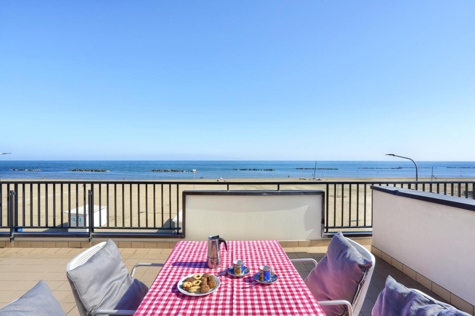 Mazzarosa Residence Roseto Degli Abruzzi Εξωτερικό φωτογραφία