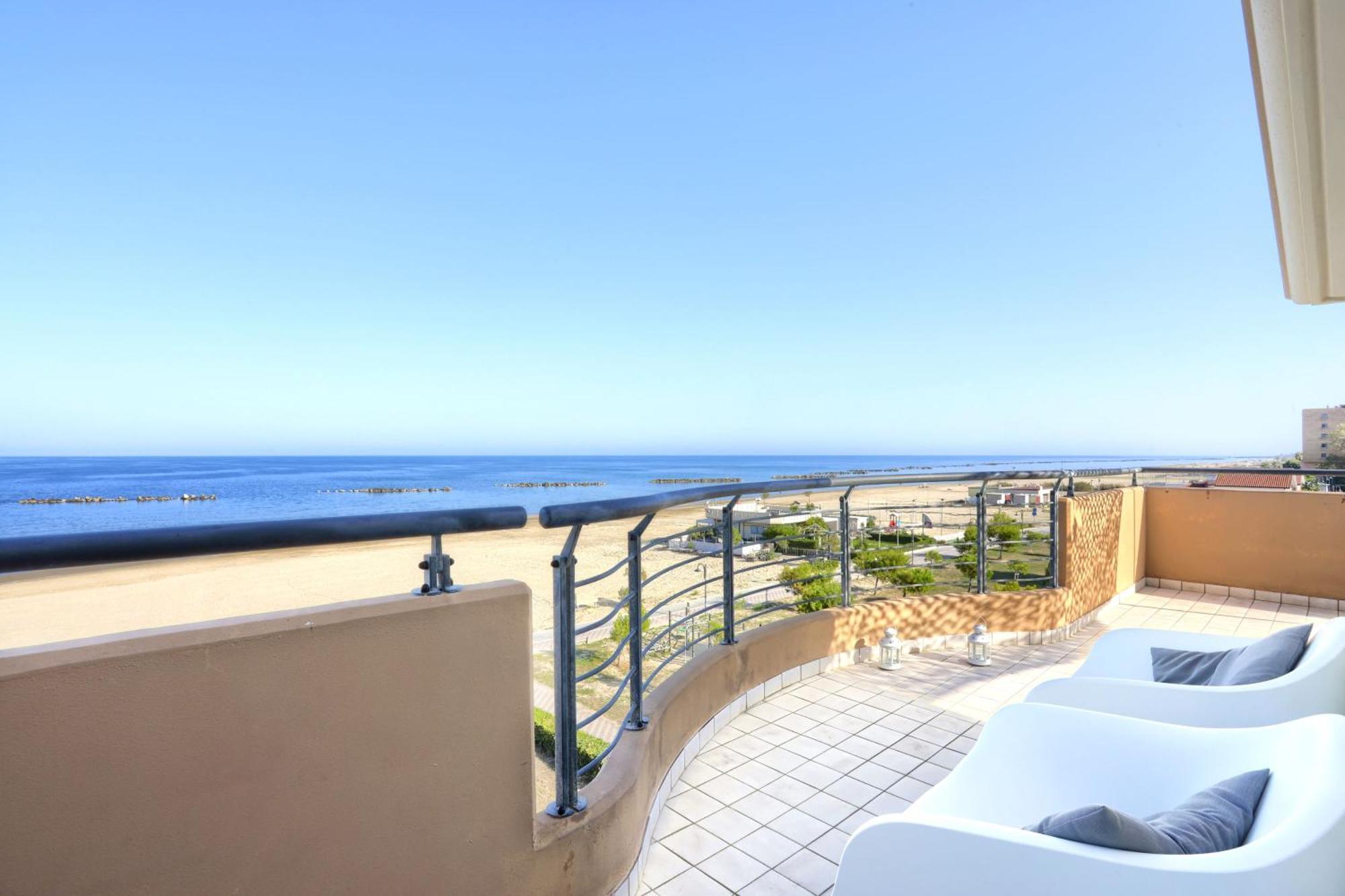 Mazzarosa Residence Roseto Degli Abruzzi Εξωτερικό φωτογραφία
