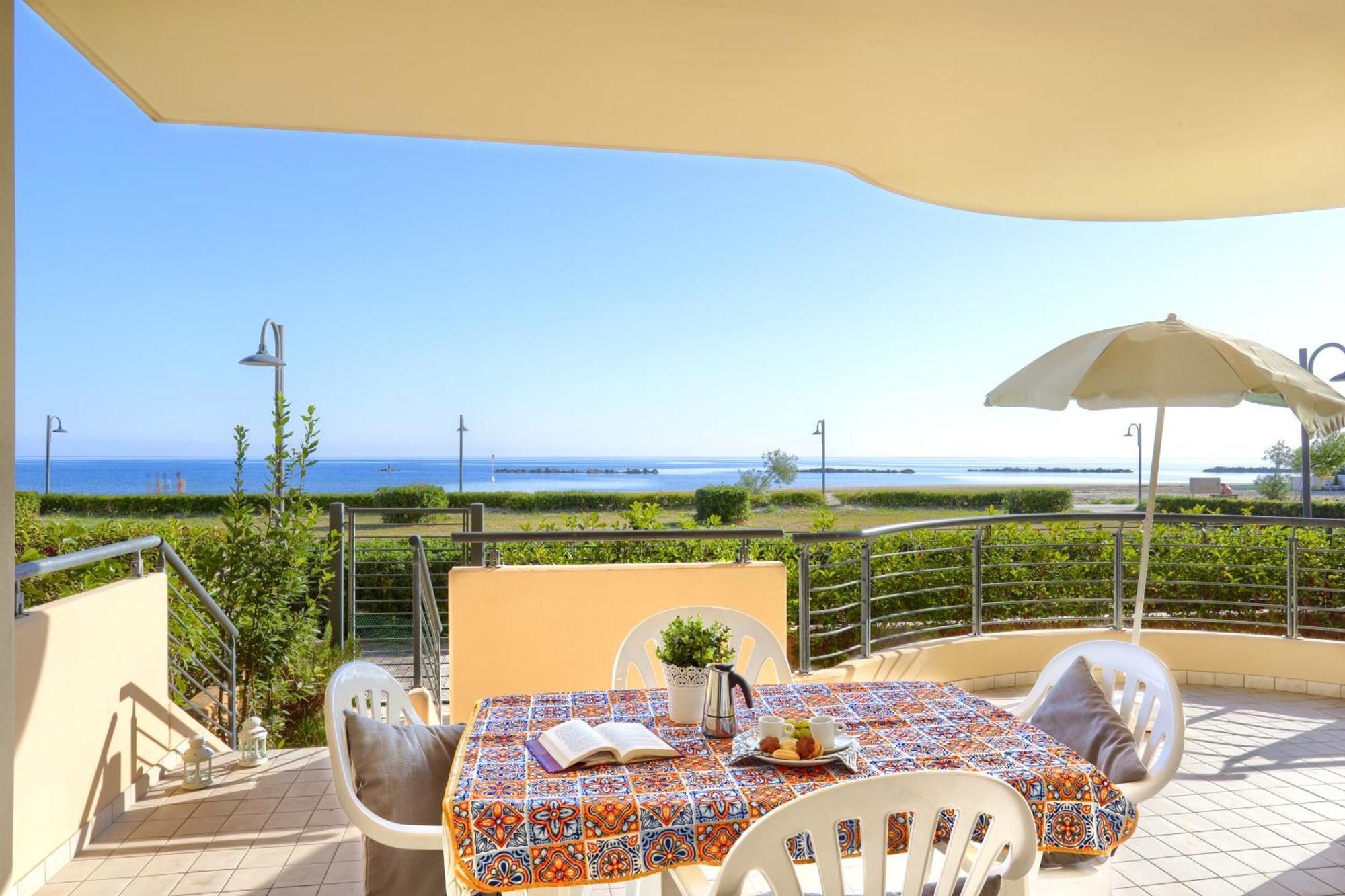 Mazzarosa Residence Roseto Degli Abruzzi Δωμάτιο φωτογραφία