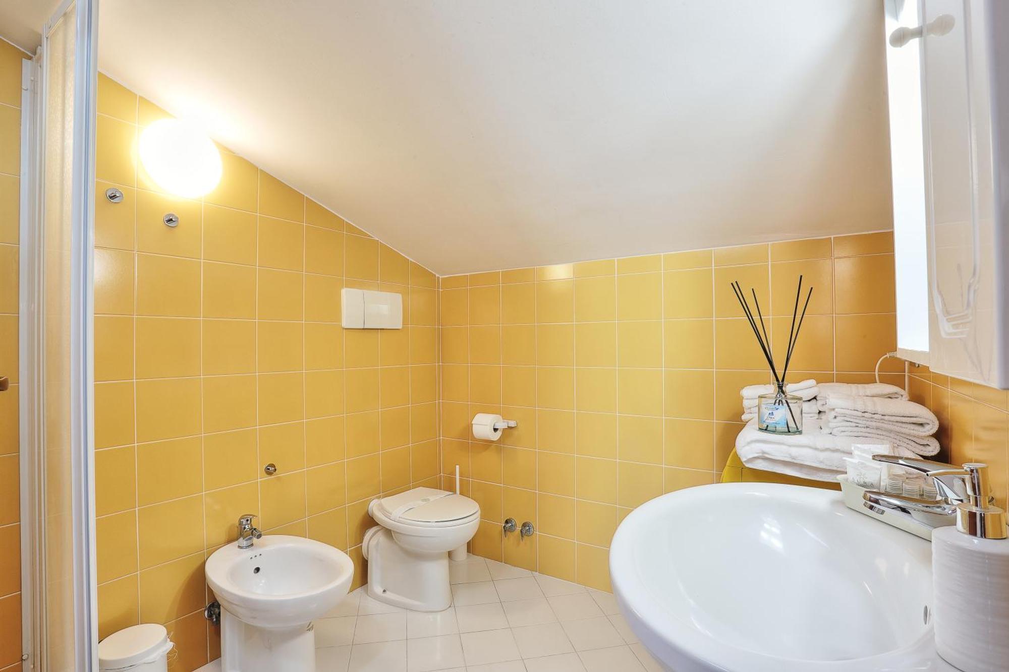 Mazzarosa Residence Roseto Degli Abruzzi Εξωτερικό φωτογραφία